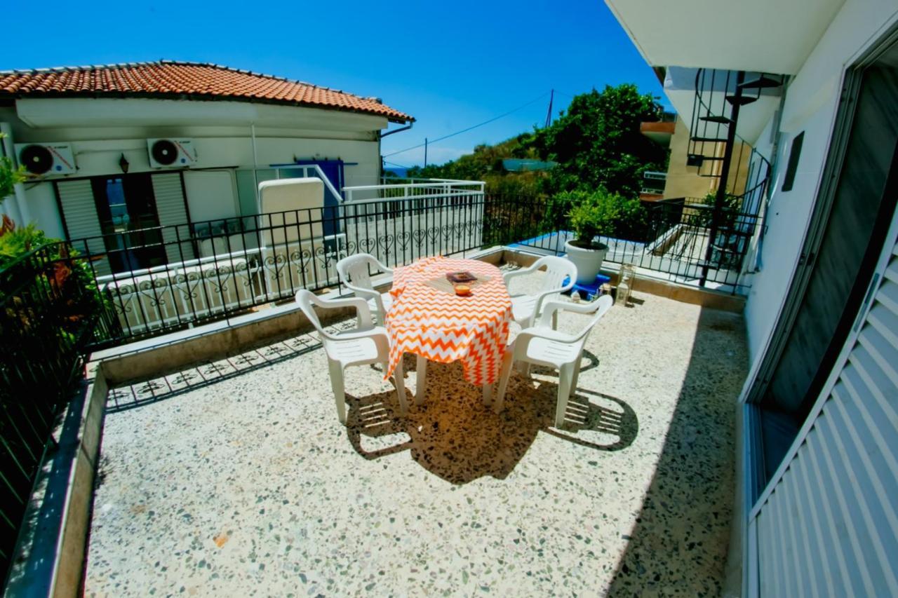 Bastasio House Villa Nea Kallikrateia Bagian luar foto